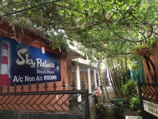 Sky Palace Beach Hotel - 8