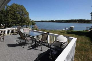 The Foxhole on East Lake Okoboji - Spirit Lake - 8