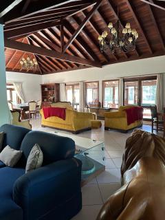 Rock the Mountain in Granja Brasil Resort 1500m2 Menos Quartos - 3