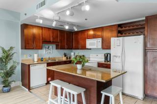 Oceanview Family Friendly Resort Low Floor Condo! Steps 2 Beach! by Dolce Vita Getaways PCB - 6