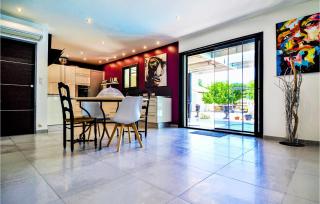 Beautiful Home In St Victor La Coste - Palus - 7