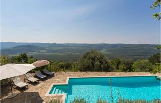 Stunning Home In Oprtalj - 1