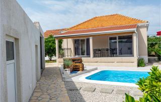 Lovely Home In Vela Luka With Jacuzzi - Vela Luka - 4