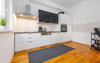 2 Bedroom Cozy Apartment In Privlaka - Privlaka - 4