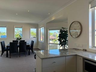 Sandpiper 10 - Close to Town and Beach - Inverloch - 4