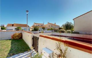 2 Bedroom Cozy Home In Royan - 3