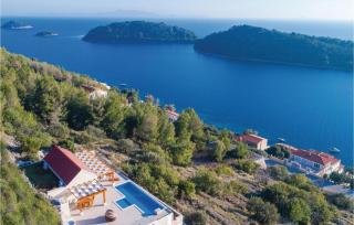 Lovely Home In Karbuni With Jacuzzi - Prižba - 9