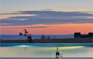 3 Bedroom Lovely Home In Novalja - Novalja - 2