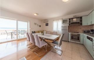 Pet Friendly Home In Maslenica - Maslenica - 8