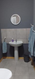 Green Leaf Cottage in Jeffreys Bay - Aston Bay - 5
