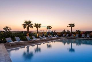 City Views! Special Promo on Modern Studio by Deluxe Holiday Homes - Dubai - 5