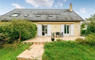 Gorgeous Home In Joué Les Tours - 9