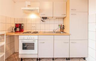 1 Bedroom Lovely Apartment In Nin - Nin - 7