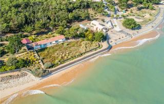Awesome Home In Saint Vincent Sur Jard - Saint-Vincent-sur-Jard - 9