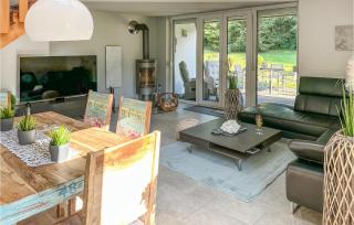 Amazing Home In Lichtenberg With Sauna - Lichtenberg - 7