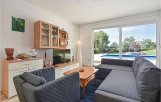 Two-Bedroom Holiday Home In Sinj - Sinj - 7