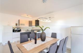 Four-Bedroom Holiday Home In Volme - Pomer - 5