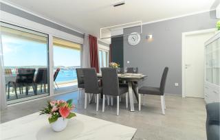 Awesome Apartment In Seget Donji - Trogir - 9