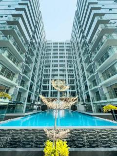 Spacious 2BR near City of Dreams, Solaire, NAIA, Ayala Malls, Okada and MOA - 7