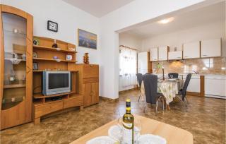Cozy Apartment In Lukovo Sugarje - Lukovo Šugarje - 7