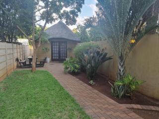 Lyttelton Self-Catering Accommodation - Centurion - 7
