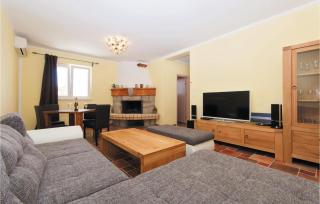 Stunning Home In Supetarska Draga - Supetarska Draga - 8