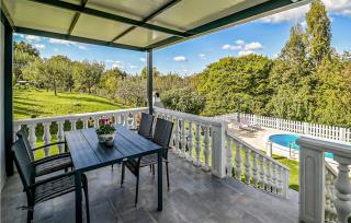 Amazing Home With Swiming Pool - 9