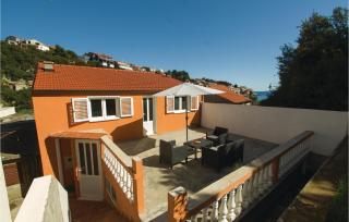 Two-Bedroom Holiday Home In Zavalatica - Zavalatica - 6