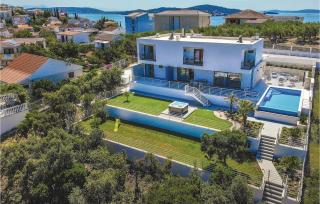 Beautiful Home In Seget Vranjca - Seget Vranjica - 0