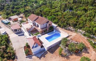 Apartment Kneze V - 1