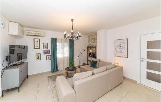 Amazing Apartment In Jadrija With Wifi - Jadrija - 8