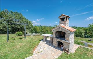 Four-Bedroom Holiday Home In Bregi - Katun Gračanski - 7