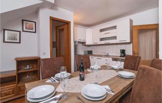 Three-Bedroom Holiday Home In Podgrade - Podgrađe - 8