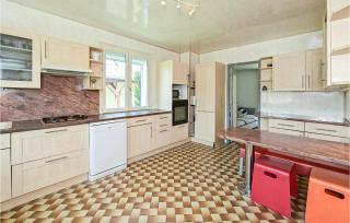Gorgeous Home In Briare With Sauna - Briare - 4