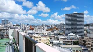 リンゴテラス壺屋 - Naha - 4
