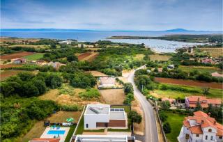 Amazing Home In Liznjan With Sauna - Ližnjan - 5