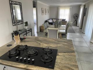 6 Elgin House - Mossel Bay - 3