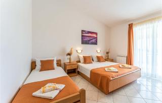 2 Bedroom Stunning Apartment In Medulin - Medulin - 5