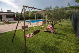 Villa Sara Family Villa with Pool and Jacuzzi Imotski Makarska Region - 4