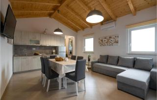 2 Bedroom Beautiful Home In Orihi - Orihi - 8