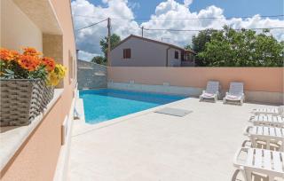 Studio Apartment In Galizana - Galižana - 4
