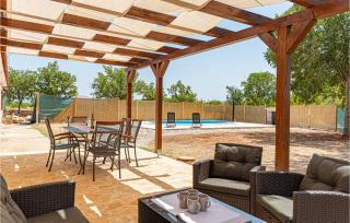 2 Bedroom Beautiful Home In Drinovci - Drinovci - 9