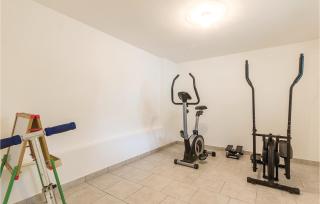 5 Bedroom Awesome Home In Pula - Pula - 3