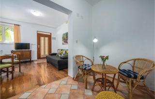 Stunning Apartment In Rabac With Wifi - Rabac - 8