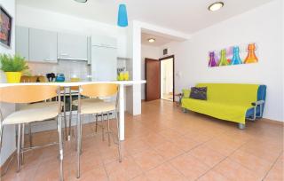 One-Bedroom Apartment In Vodice - Vodice - 9