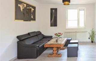 Cozy Home In Warnoleka With Wifi - - 8