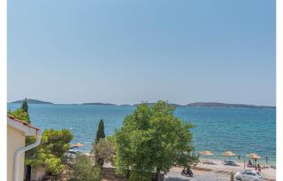 Gorgeous Apartment In Brodarica - Brodarica - 0
