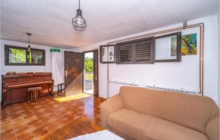 Lovely Home In Cerovac Vukmanicki - Cerovac Barilovički - 7