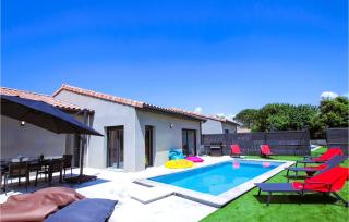 Gorgeous Home In Cléon Dandran - Cléon-dʼAndran - 0