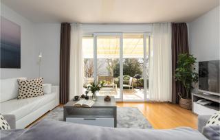 App In A Resort By The Beach - Petrčane - 9